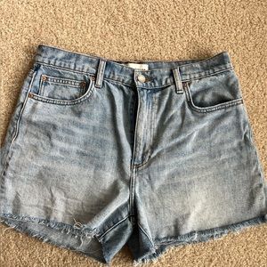 Artizia- Denim Forum Romy Slim Shorts, size 29